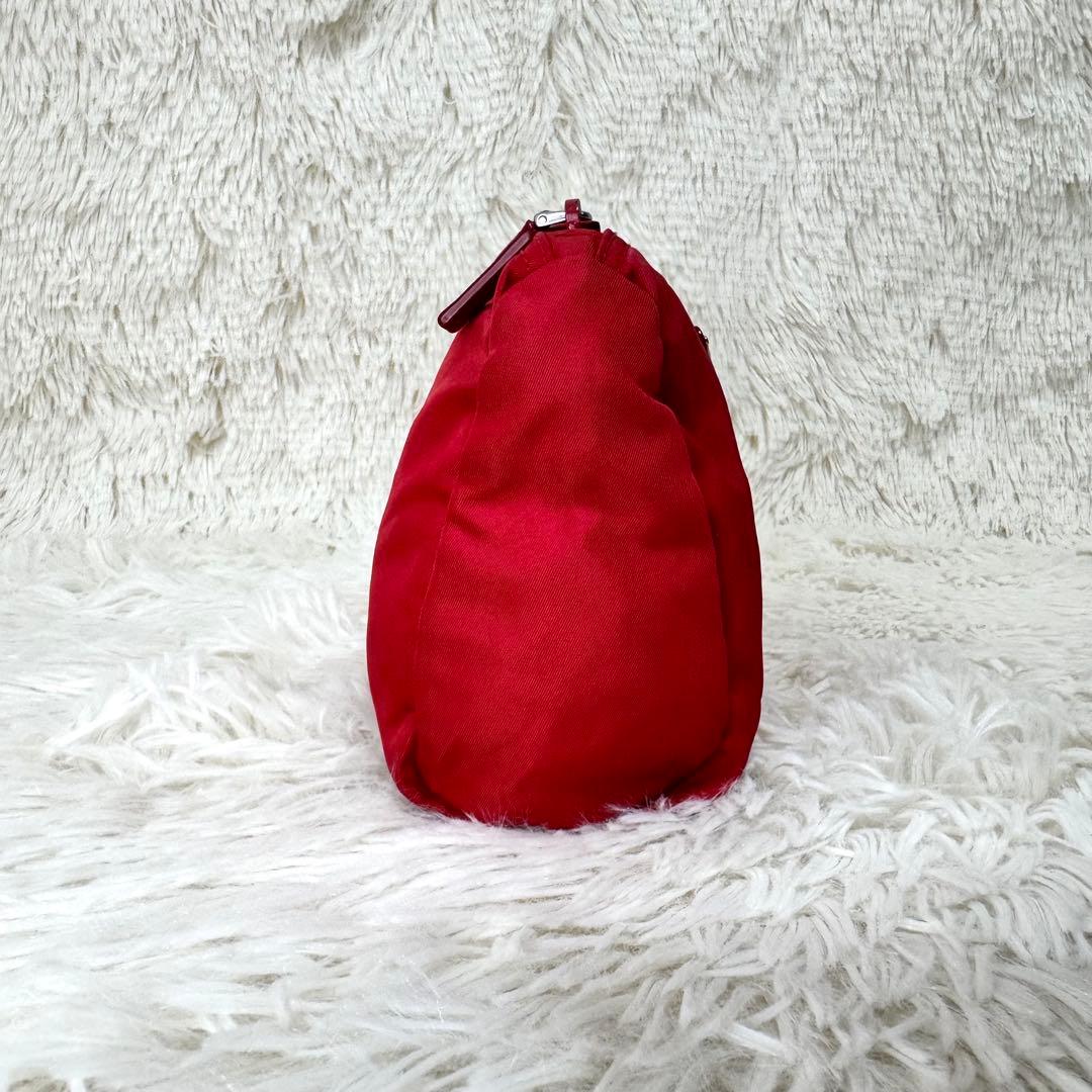 プラダ コスメポーチ サフィアーノ 化粧ポーチ 三角ロゴ ナイロン レザー 赤