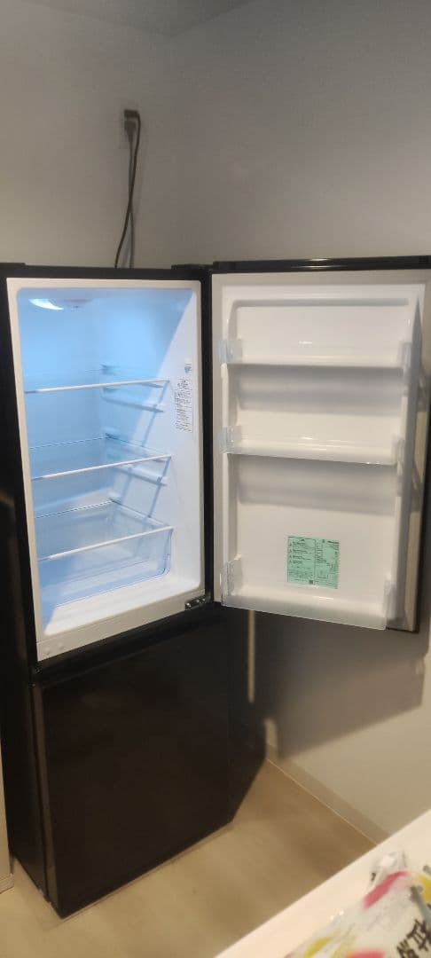 札幌市　Hisense ブラック 冷蔵庫 　175L　2ドア　2024年度製造
