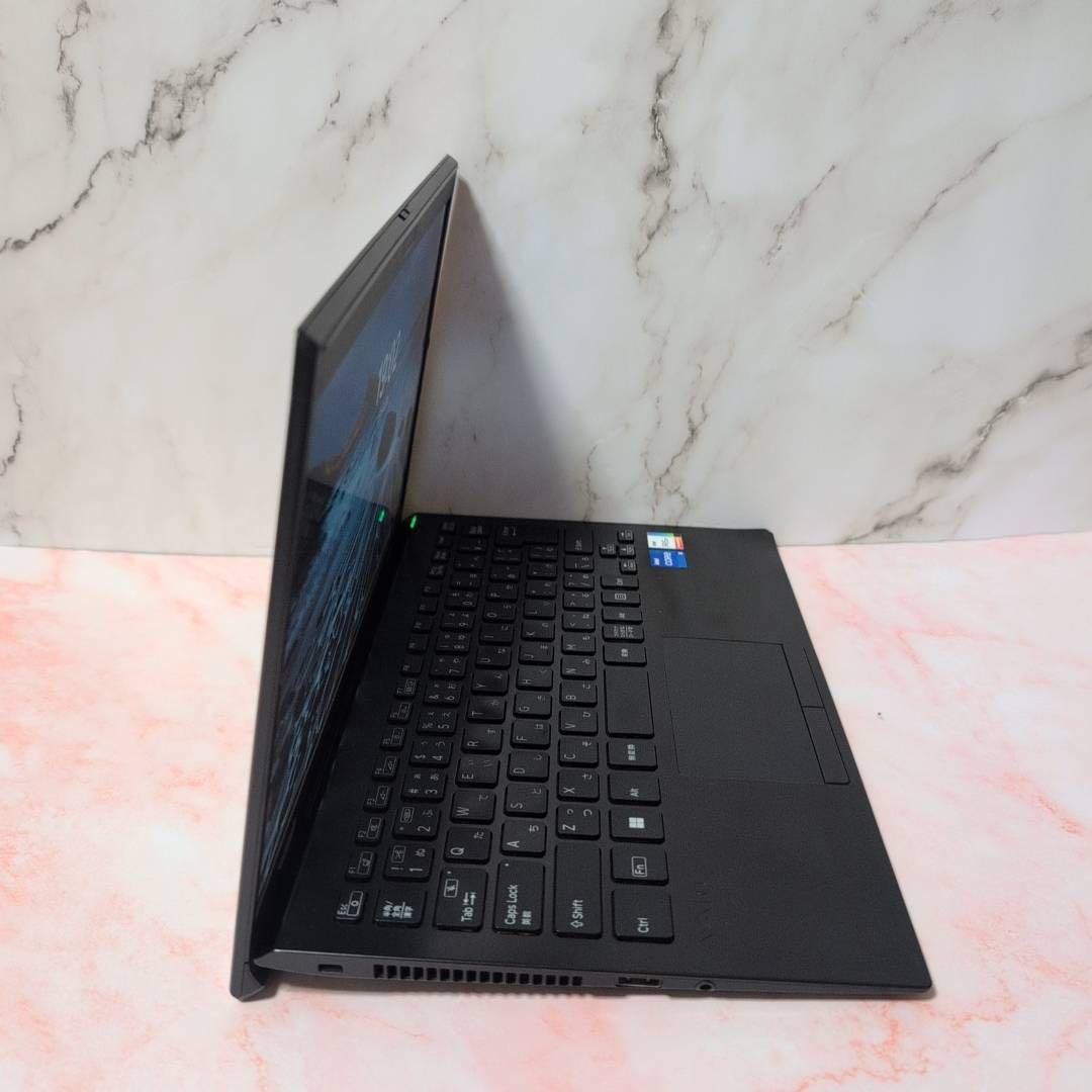 VAIO Pro PG/第10世代i5/SSD/13.3型FHD/Win11