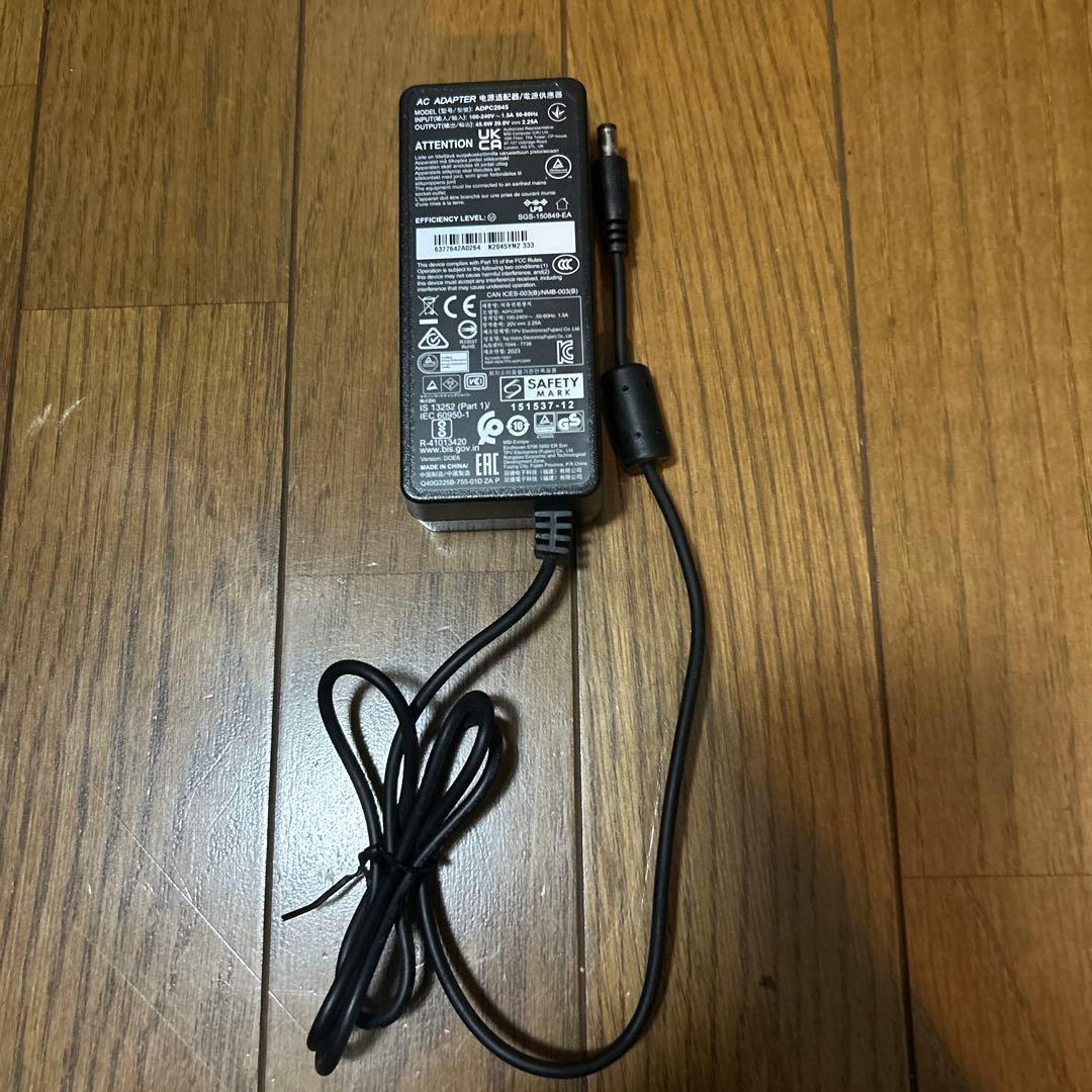 msiモニター湾曲パネル　27インチ