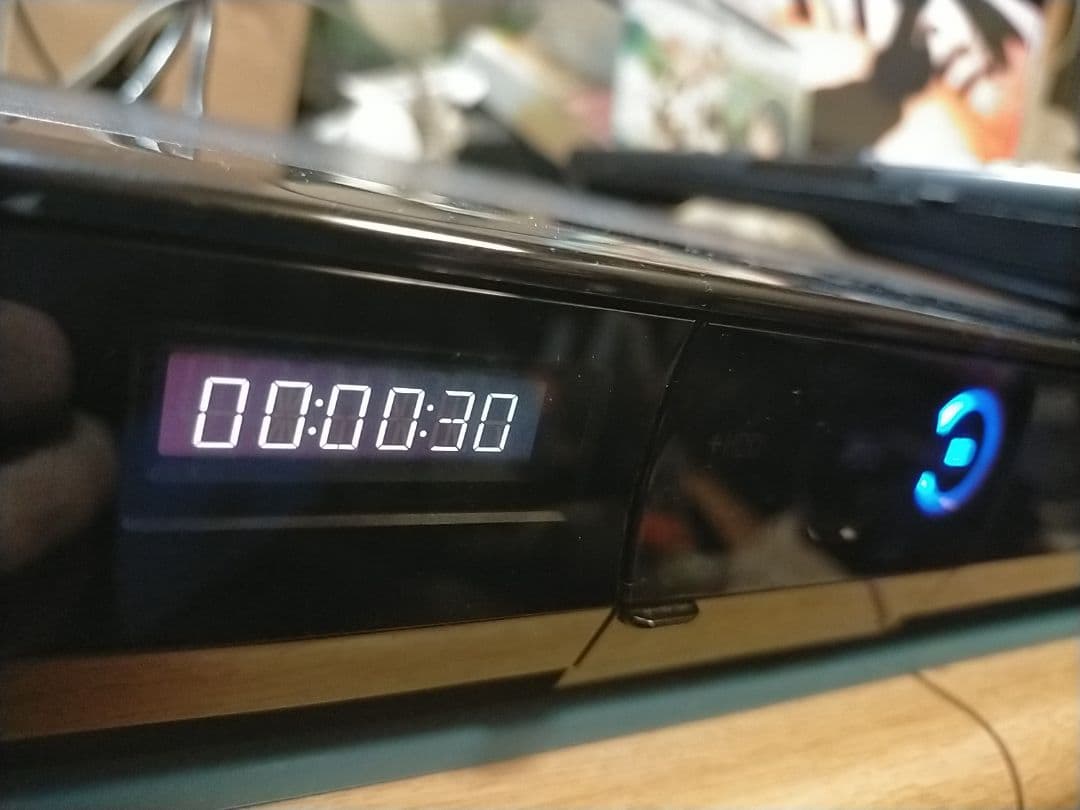 美観シャープ・BLレコーダーBD-W520・リモコン+HDMIケーブル