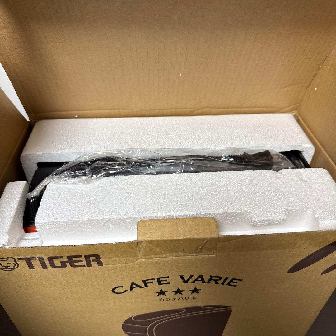 【新品未使用品】タイガー　コーヒーメーカー　カフェバリエ　ACT-B040 DV