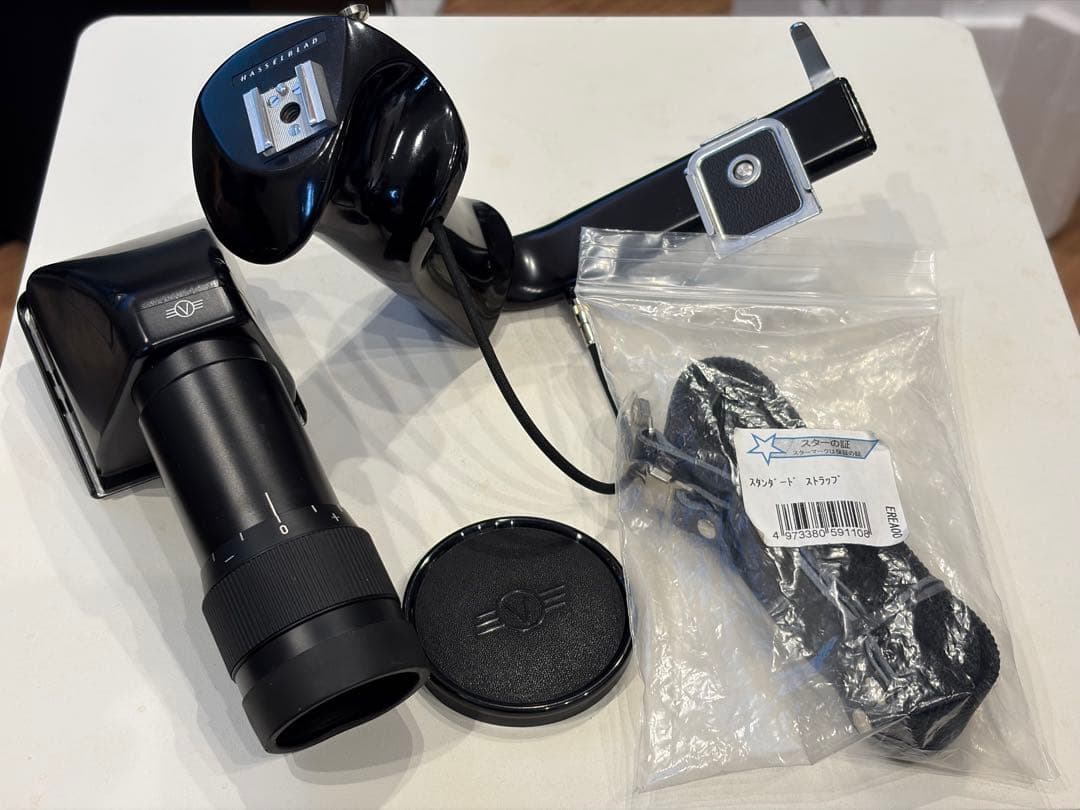 ハッセルブラッド500C/M+希少な白鏡胴T*80mm Cレンズ+付属品多数