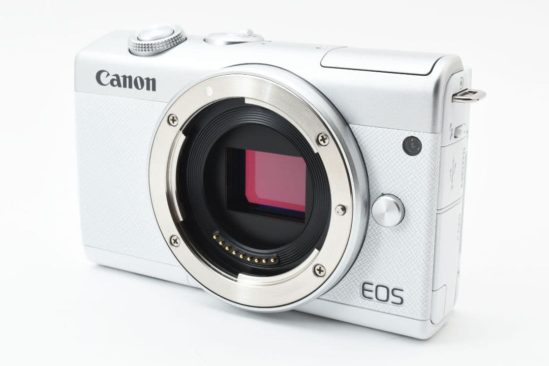 ♥ほぼ新品❤️スリムミラーレス♪スマホ転送OK★キヤノン EOS M200❤️