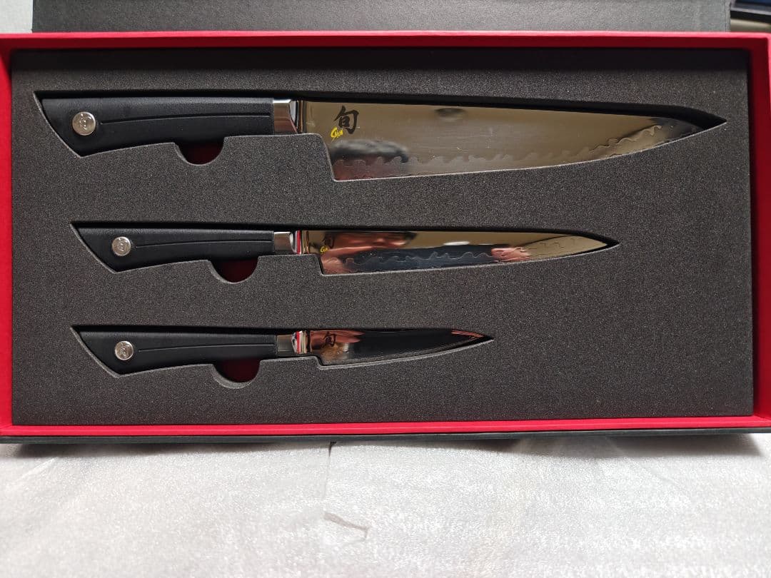 【未使用品】包丁３本セット・貝印　旬　Sora