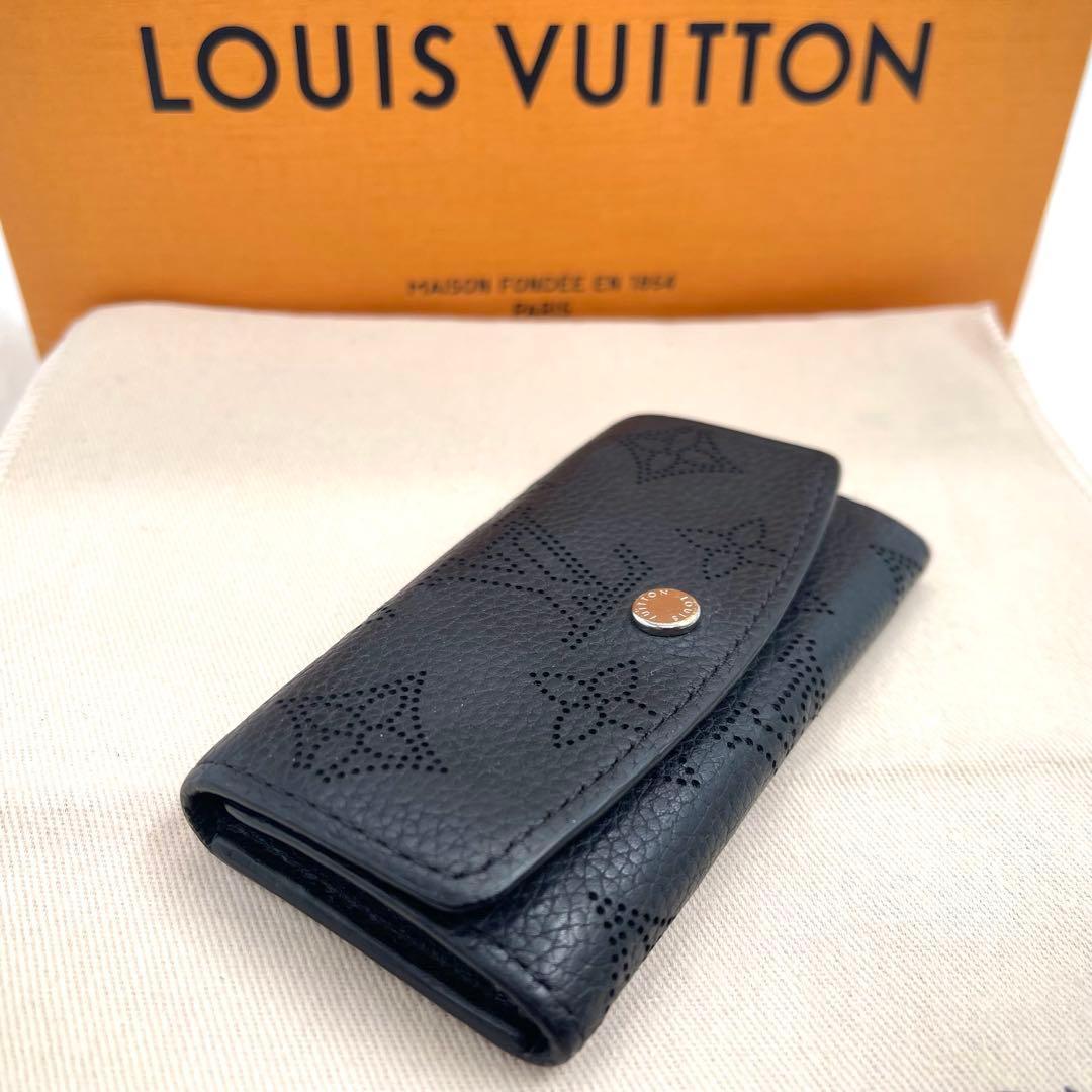 ルイヴィトン 　マヒナ 　キーケース 　キーホルダー　4連　940