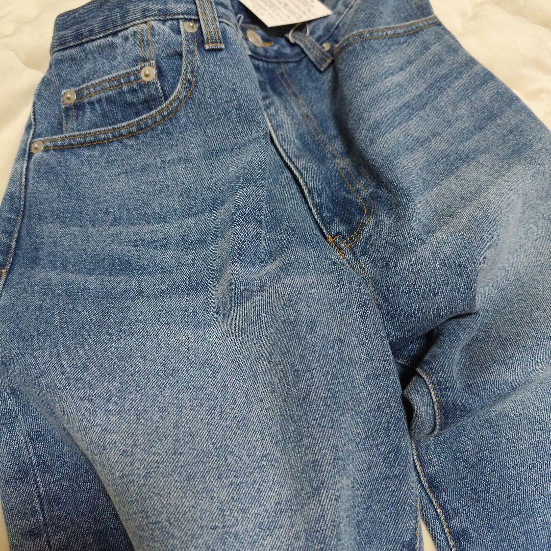 リヴドロワ 【MONN.:. (モン)】？フレアデニム ブルー 　スリット