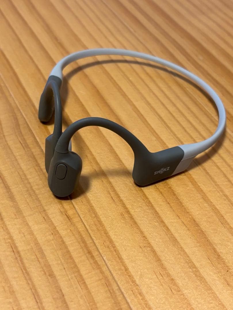 SHOKZ OPENRUN 骨伝導イヤホン グレー　S803