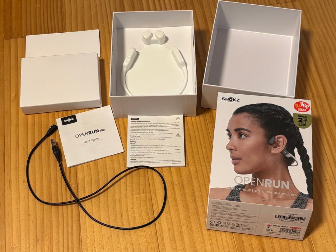 SHOKZ OPENRUN 骨伝導イヤホン グレー　S803