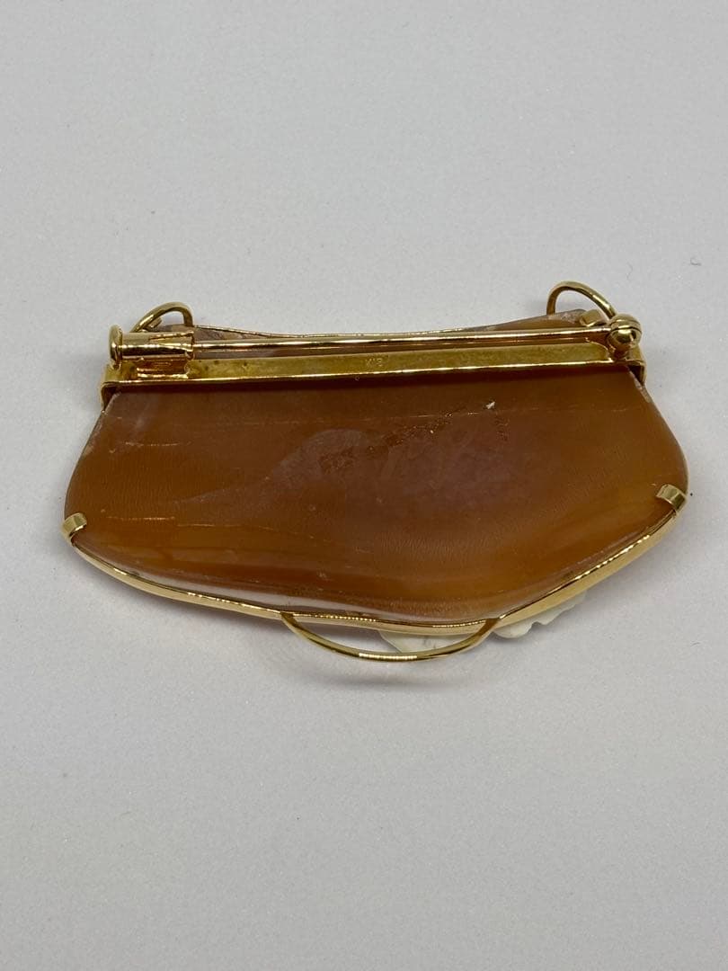 K18 カメオ 女性の顔と花 ブローチ 750 浮き彫り 総重量約9.9g