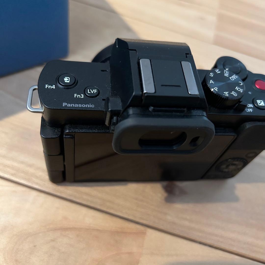 Panasonic LUMIX G100D グリップキット