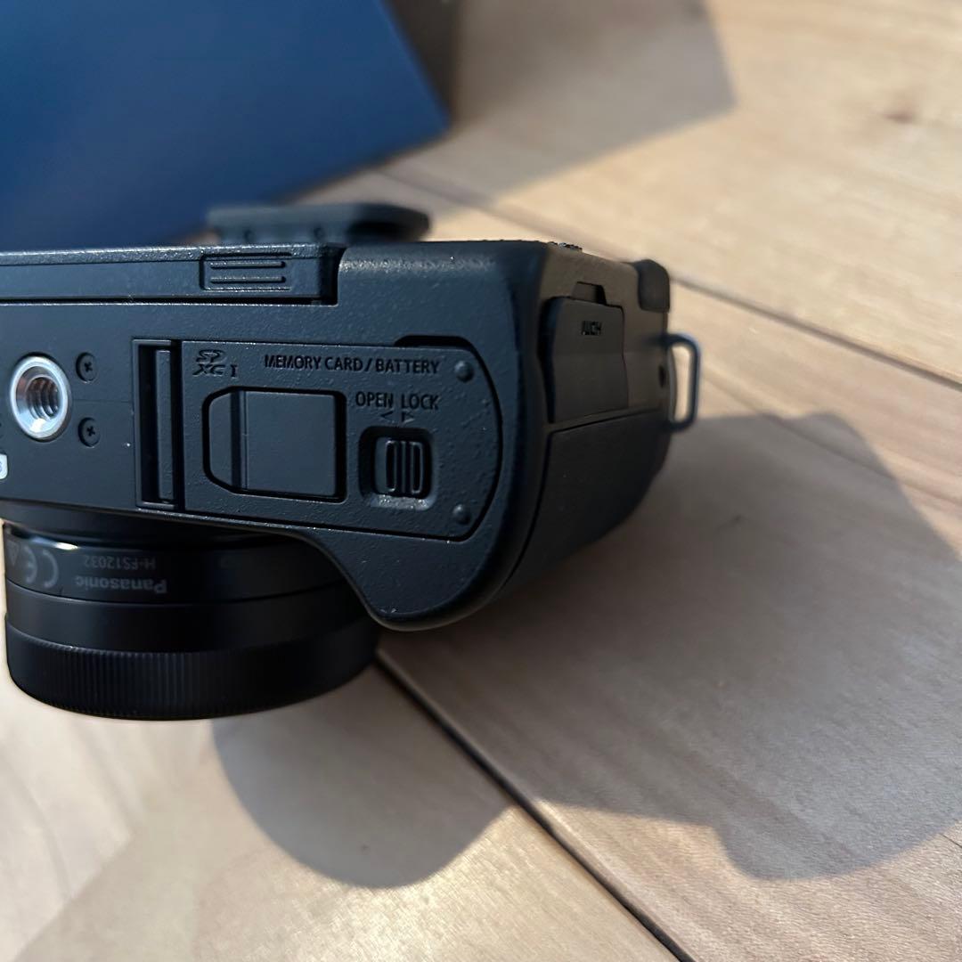 Panasonic LUMIX G100D グリップキット