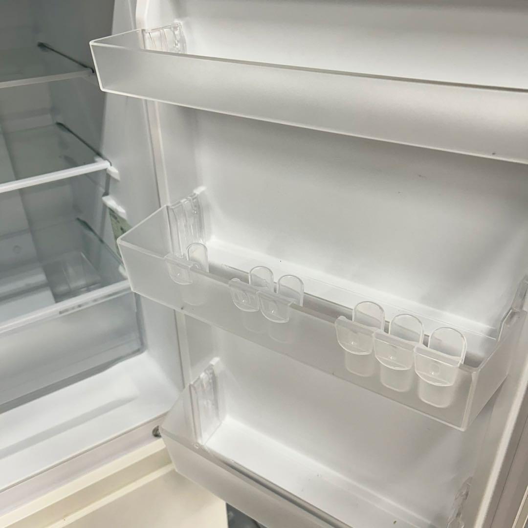 536極美品　マッドデザイン　冷蔵庫　大きめ　200L弱　大人気モデル　ホワイト