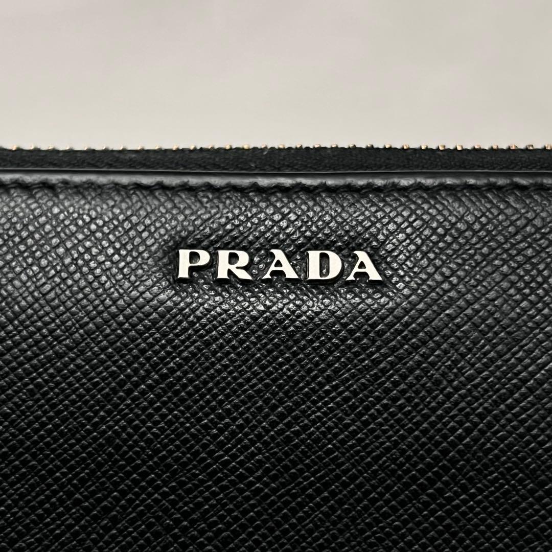 ◇箱付き極美品◇プラダ　サフィアーノレザー長財布　ロゴ金具　ブラック