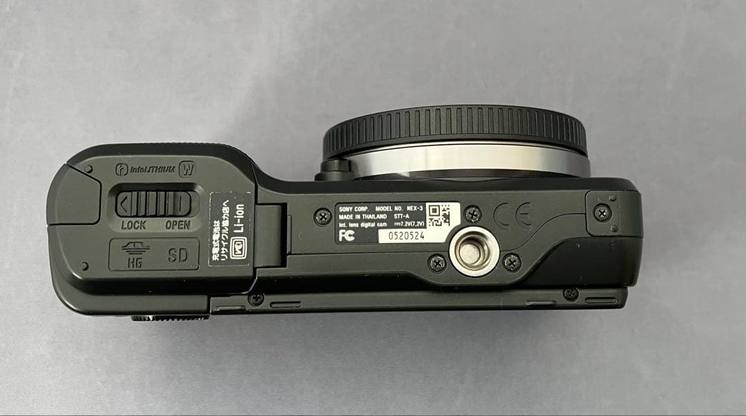 美品　SONY α NEX-3ミラーレス一眼カメラ