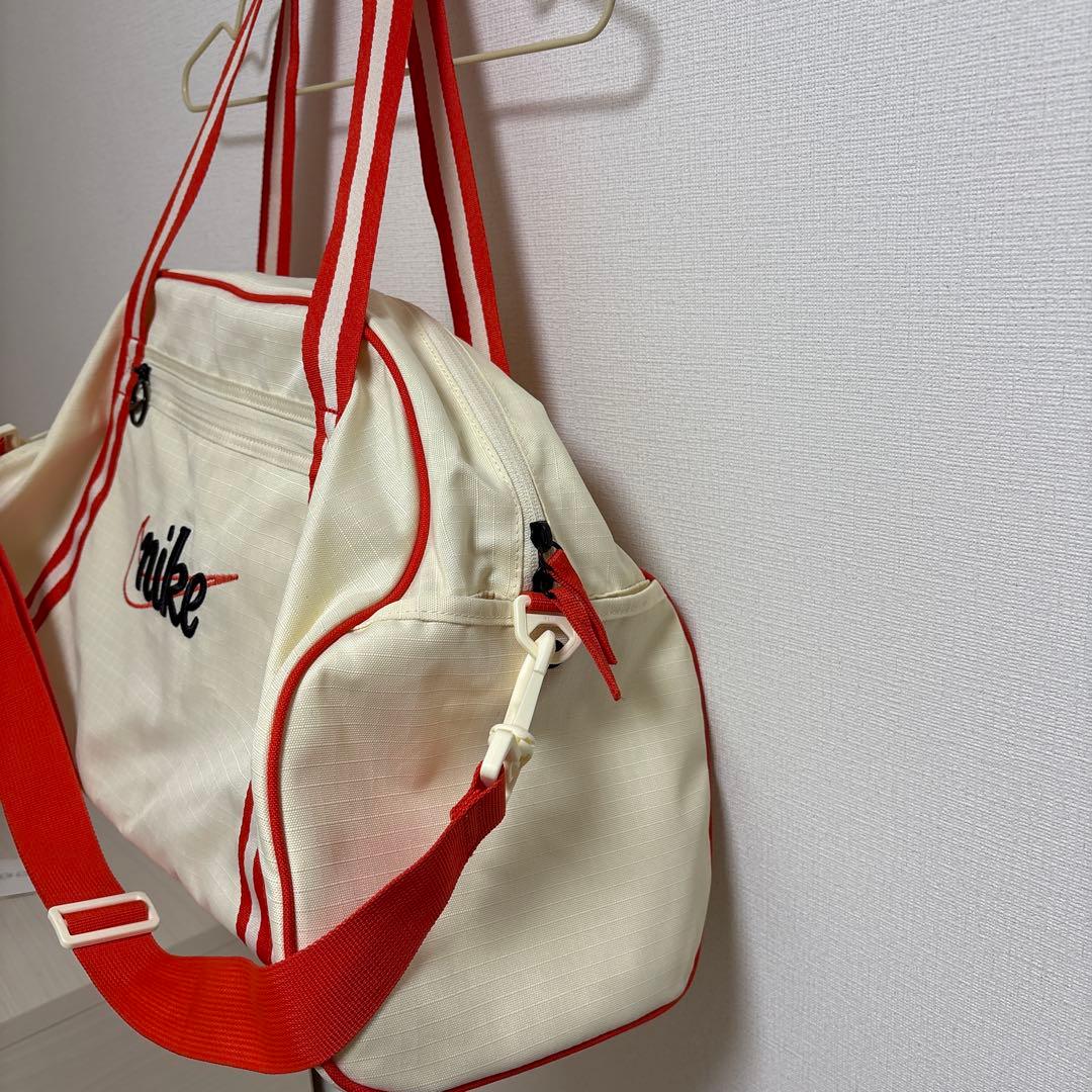 ナイキ ボストンバッグ
