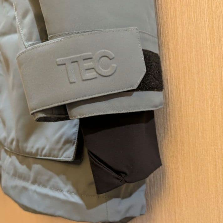 【MONTEC】モンテックジャケット スキーウェア М（Lサイズ向き）