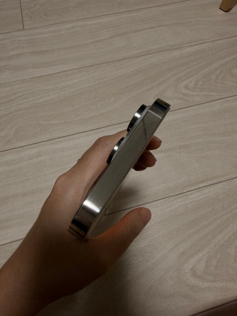 iPhone 14 pro max シルバー