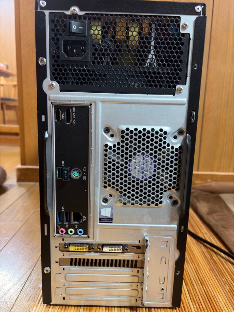 iiyama　STYLE-MO46-iX4-UH2XM デスクトップパソコン