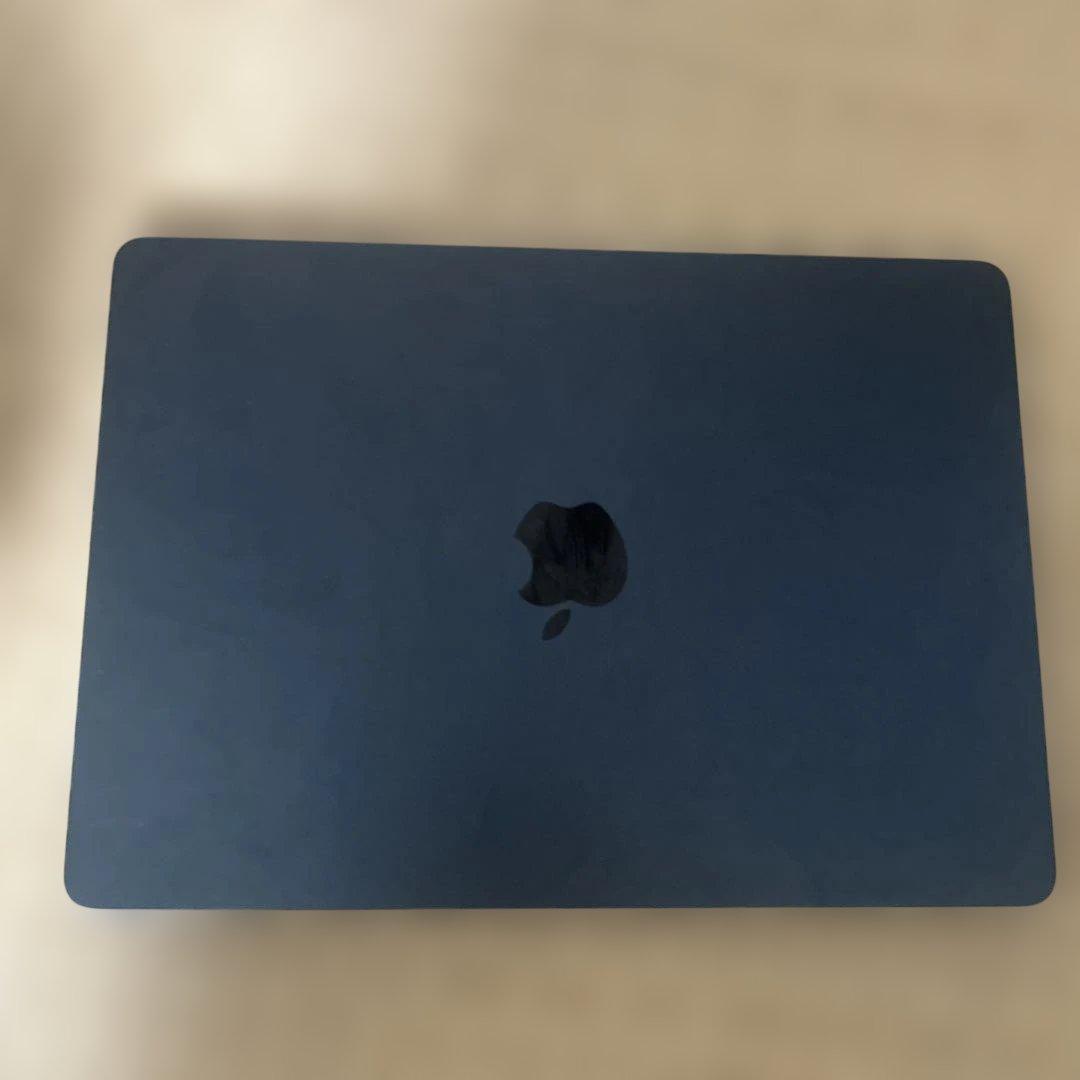 MacBook Air (M2, 2022) ミッドナイト