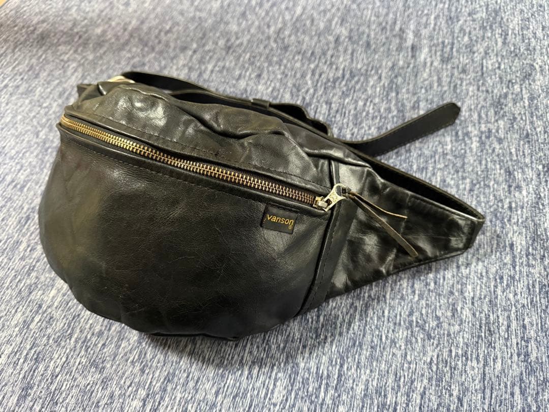 vanson バンソン レザー ボディバッグ 黒