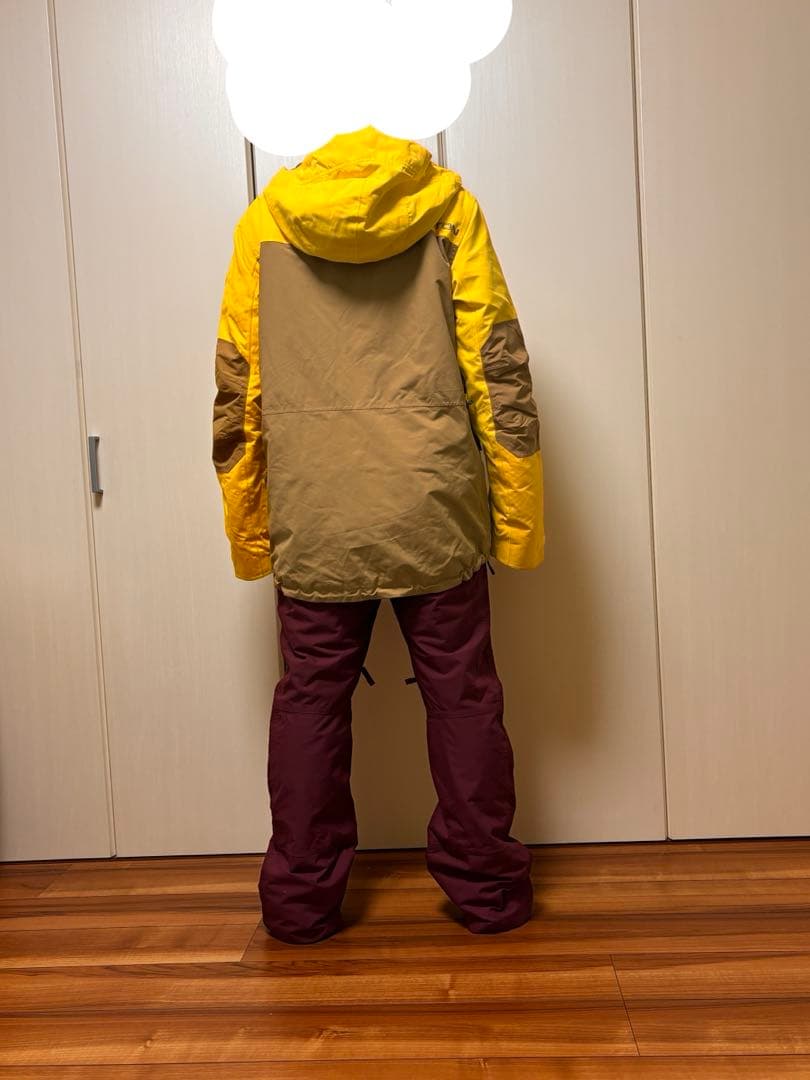 ゆう1128　Burton スノーボードウェアセット　メンズ Mサイズ