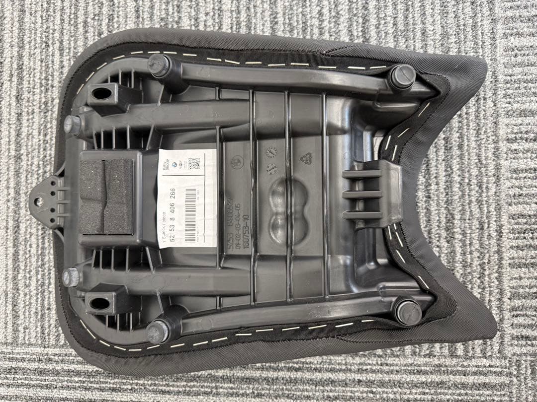  Mハイシート s1000rr用