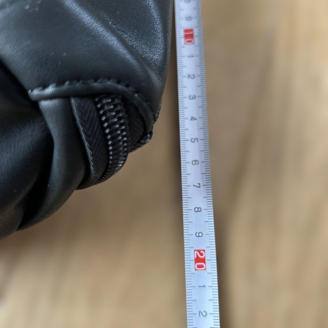 TUMI 232399DLブラックボディバッグ・ウエストポーチ