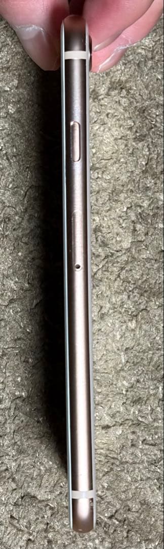 iPhone8 ゴールド 64GB SIMロック解除