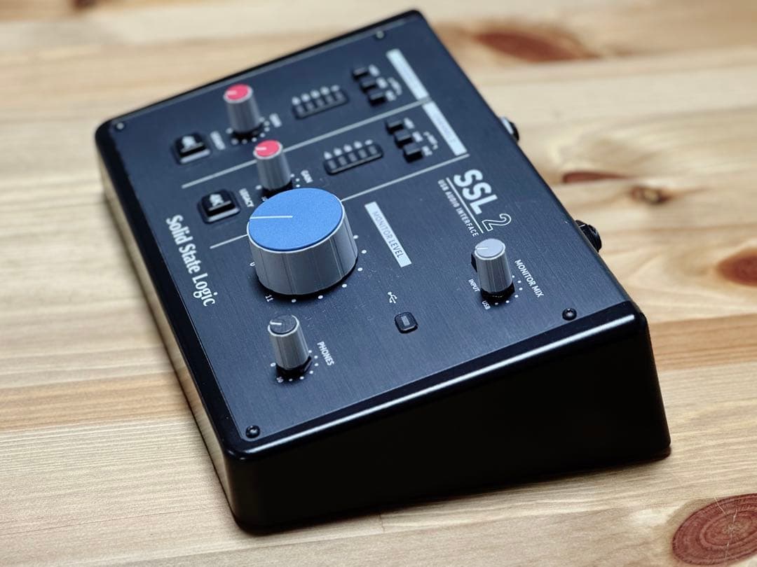 Solid State Logic SSL2 オーディオインターフェース