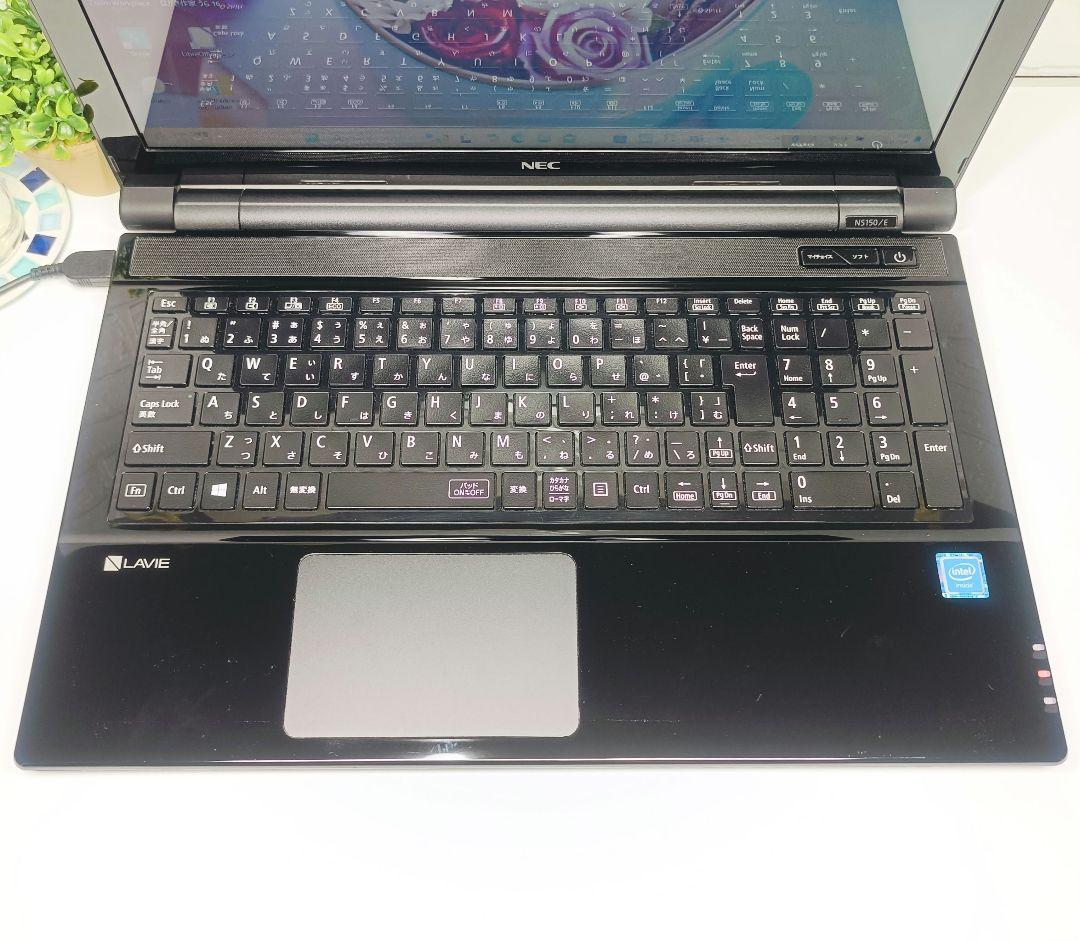 【お買い得】超大容量1TB✨カメラ付き黒ノートパソコン✨設定済✨データの整理に