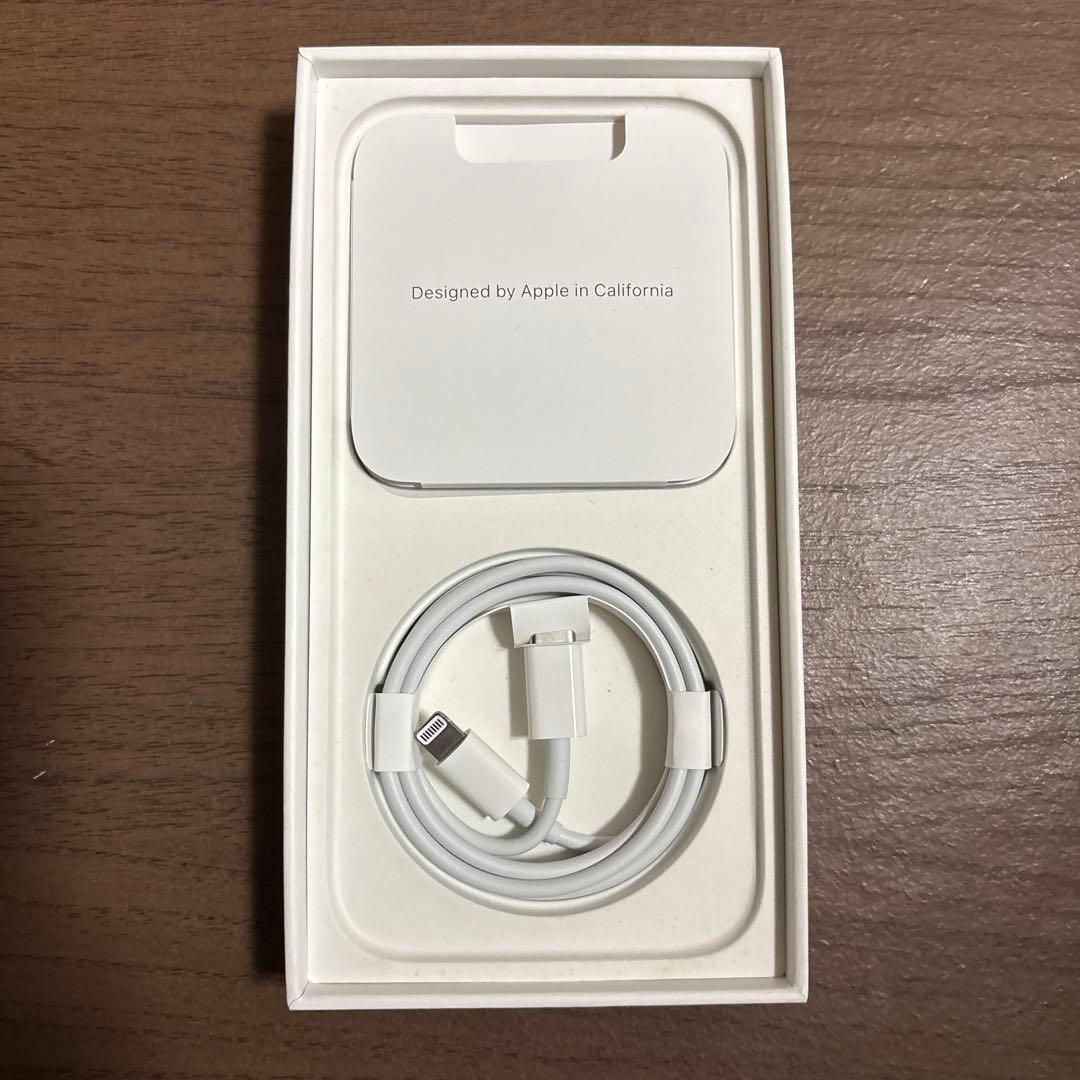 Apple iPhone 14 Pro シルバー 本体　simフリー