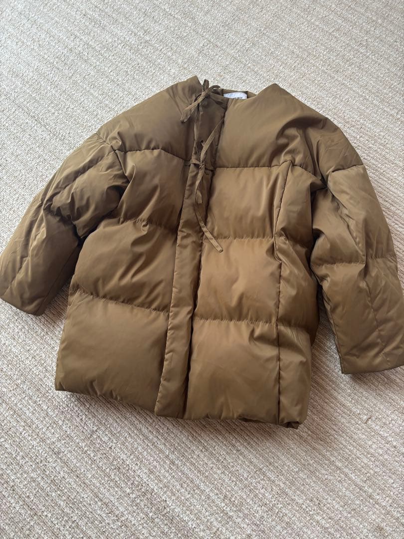 BEAMS BOY ノーカラー　SOLOTEX ダウンジャケット