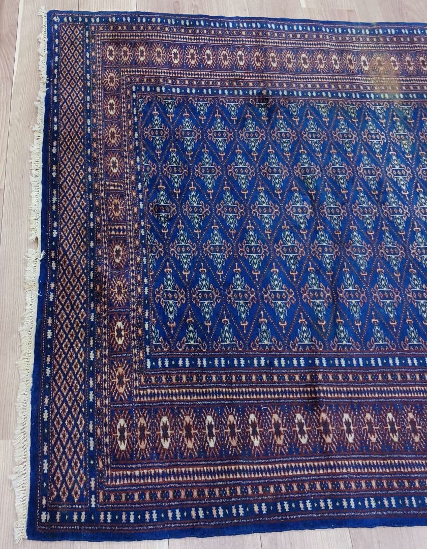 専用Y3139 パキスタン絨毯 ウール 手織り 187×126㎝ トライバルラグ