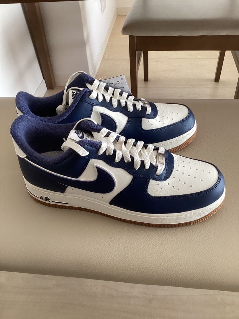 ナイキ　エアフォース1 26.5CM ネイビー ホワイト