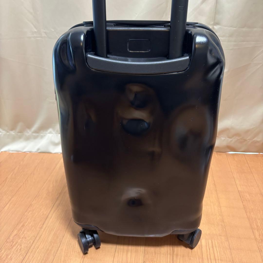 CRASH BAGGAGE スーツケース 40L 機内持込可 軽量 特殊デザイン