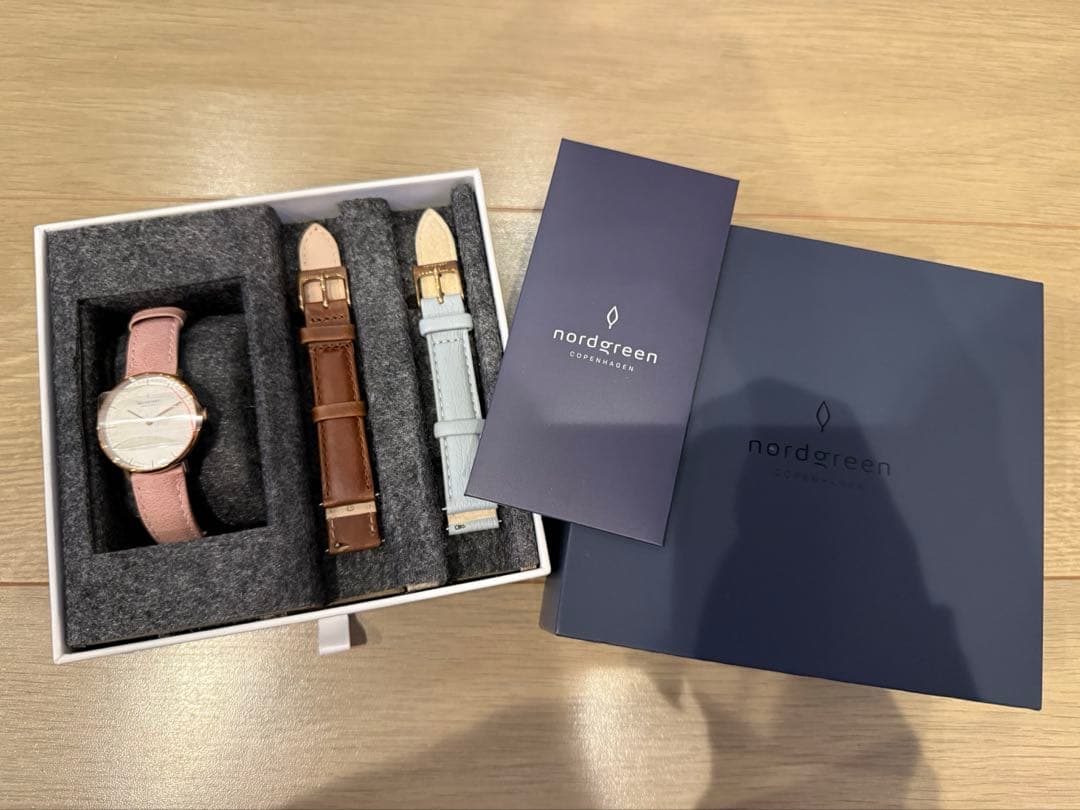 ★値下げ nordgreen 時計 ピンク レザー ストラップ