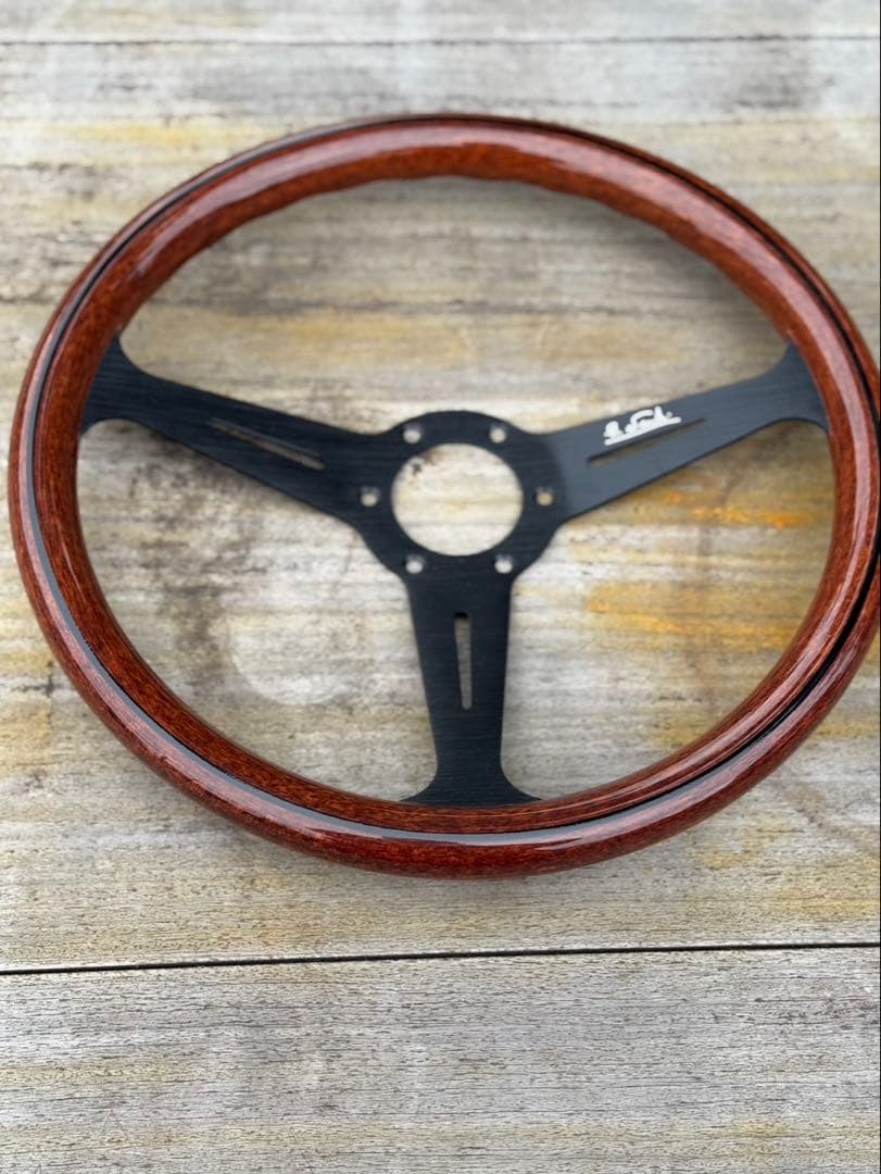 NARDIステアリング33cm ブラウン