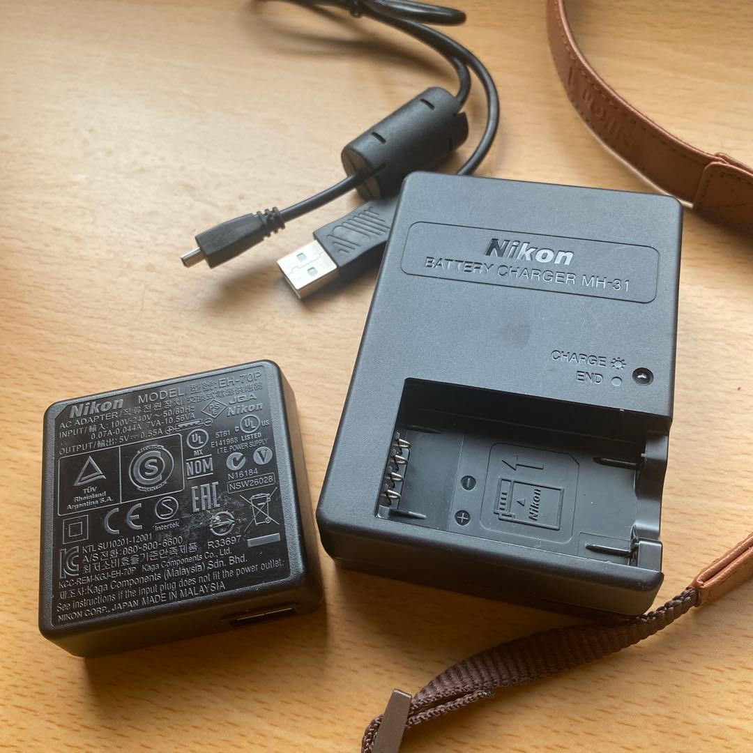 Nikon1 Ｊ5 カメラ　カバー付き　美品