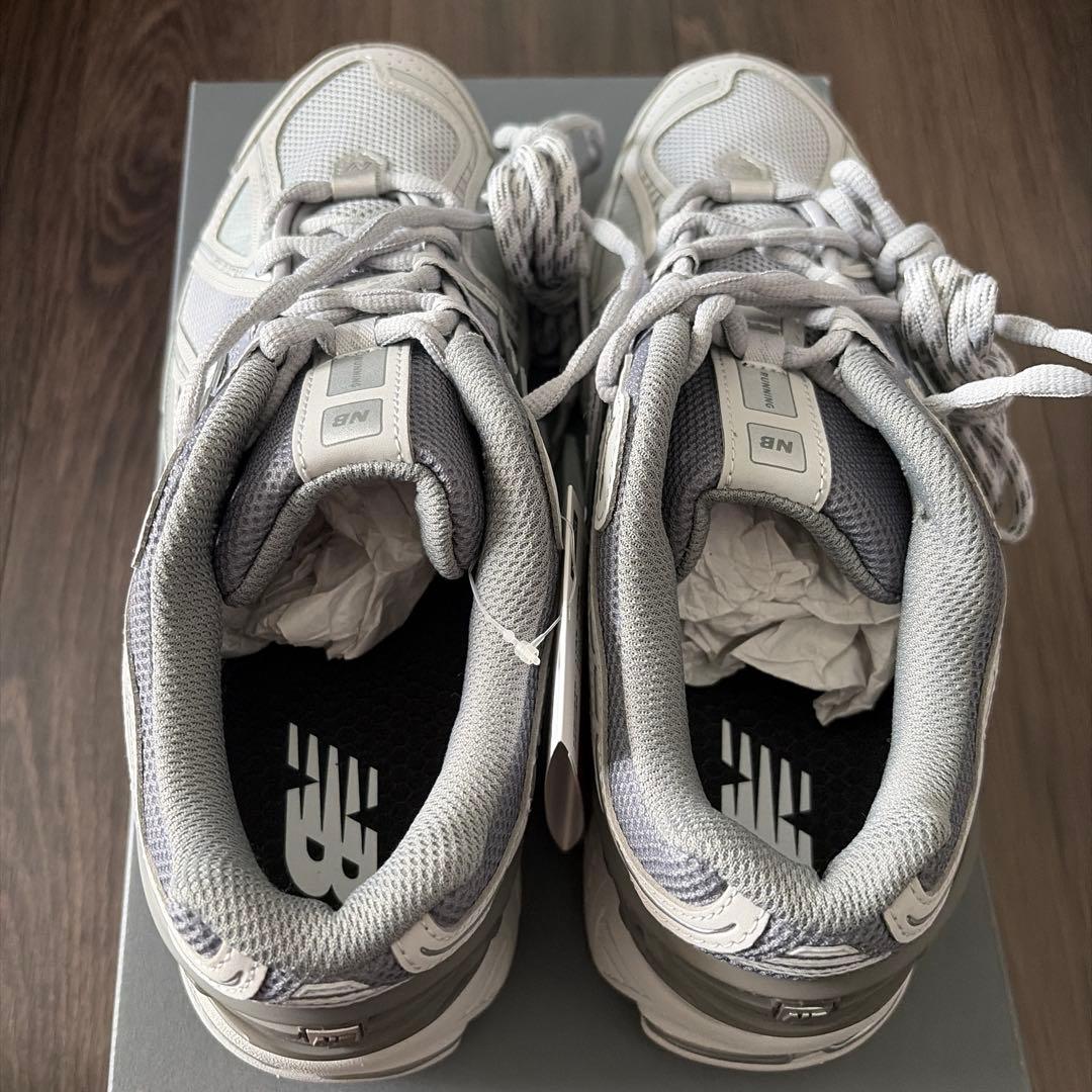 【新品】ニューバランスU 1906RNY グレー26.5センチ