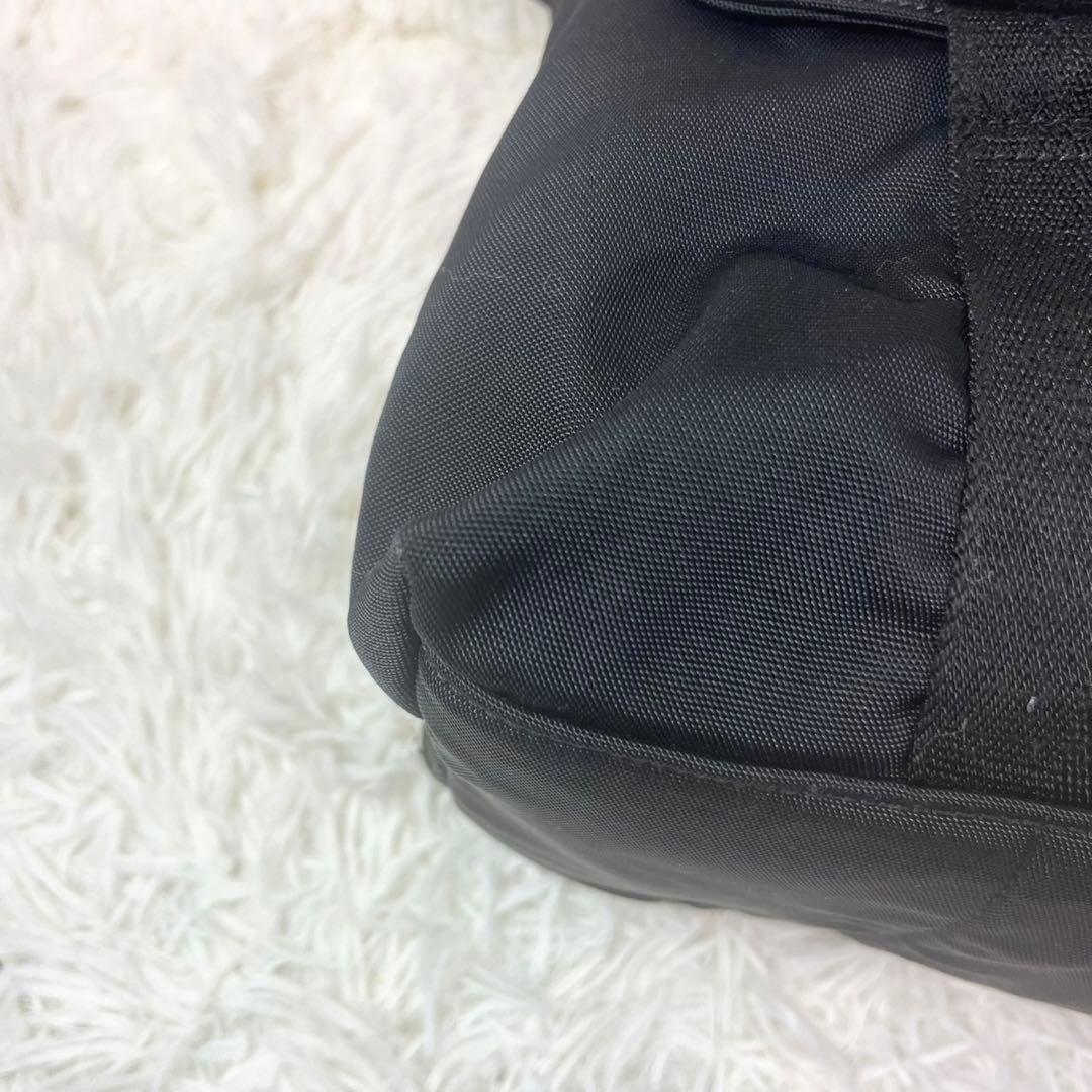 GUCCI グッチ ショルダーバッグ 斜め掛け