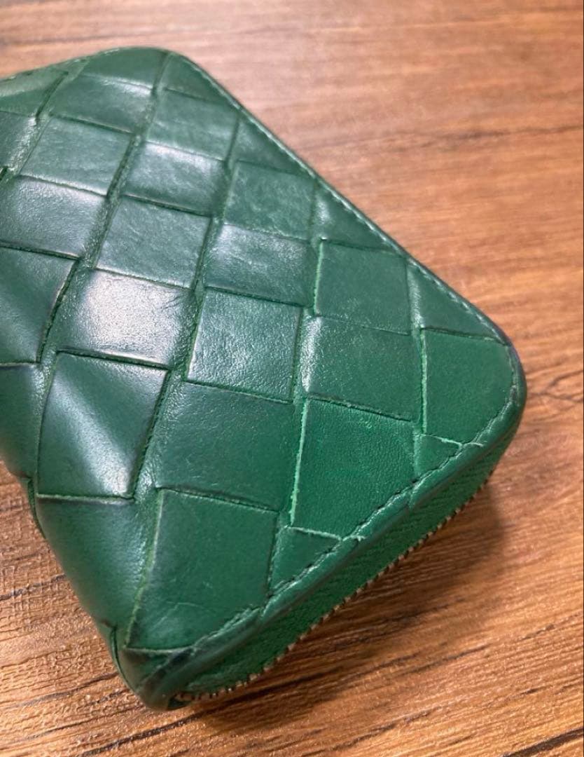 BOTTEGA VENETA ケース（グリーン）