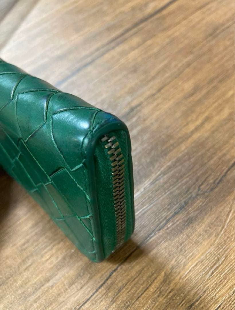 BOTTEGA VENETA ケース（グリーン）