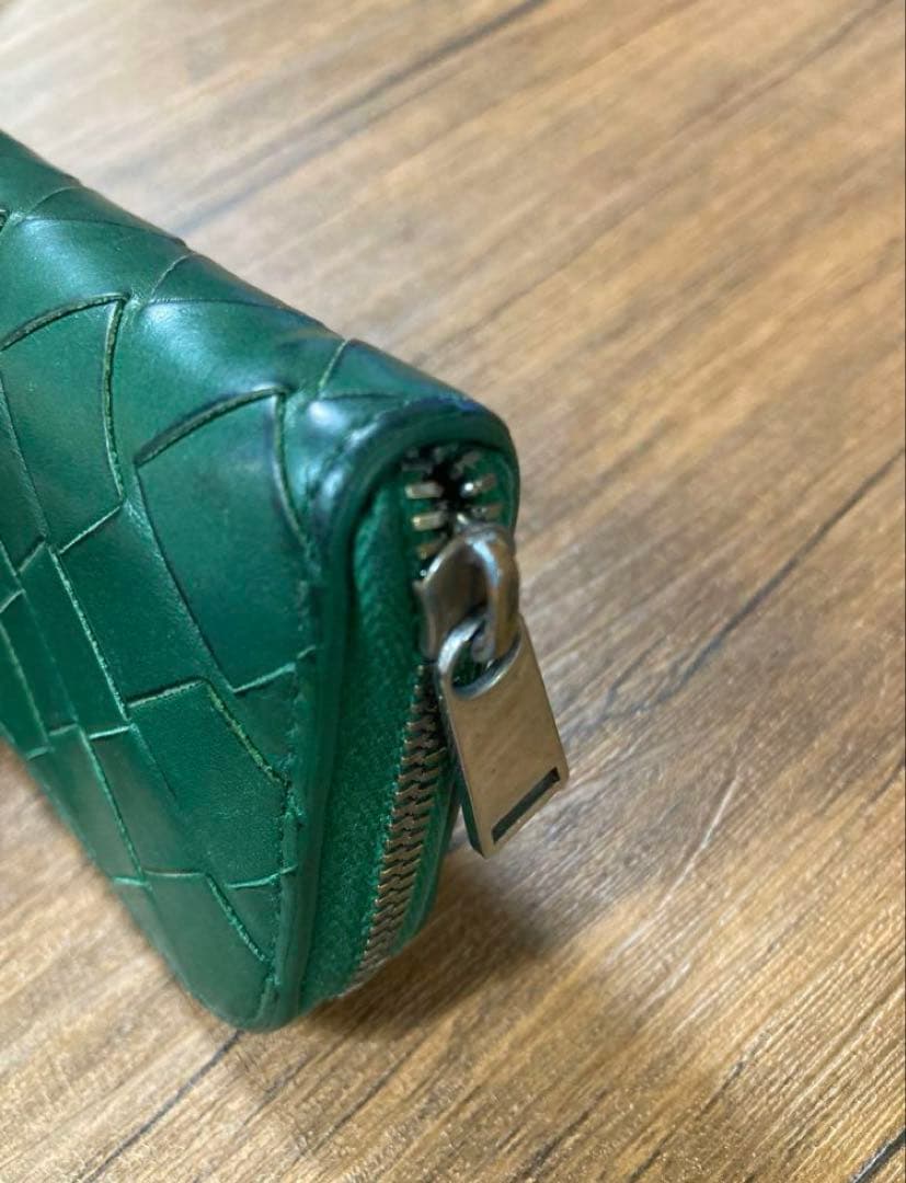 BOTTEGA VENETA ケース（グリーン）
