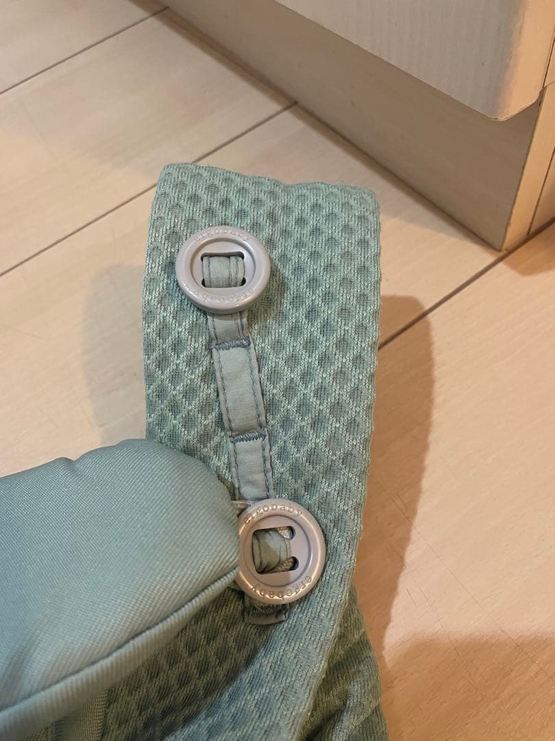 エルゴベビー オムニブリーズ セージグリーン