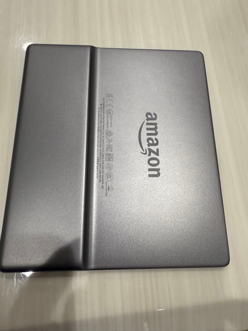 【美品】Kindle Oasis wifi 8GB 広告なし 電子書籍リーダー