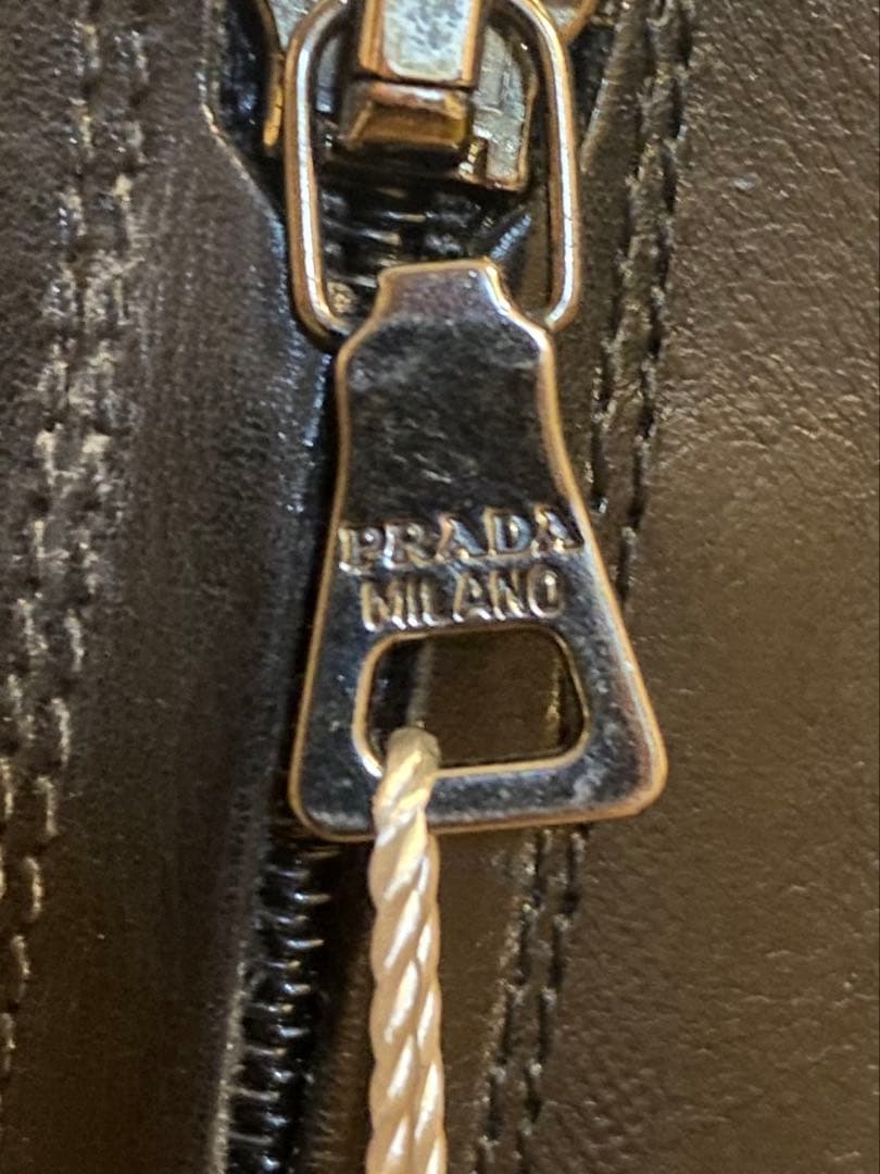 【鑑定済】PRADA(プラダ)ブラック ロングブーツ 低ヒール