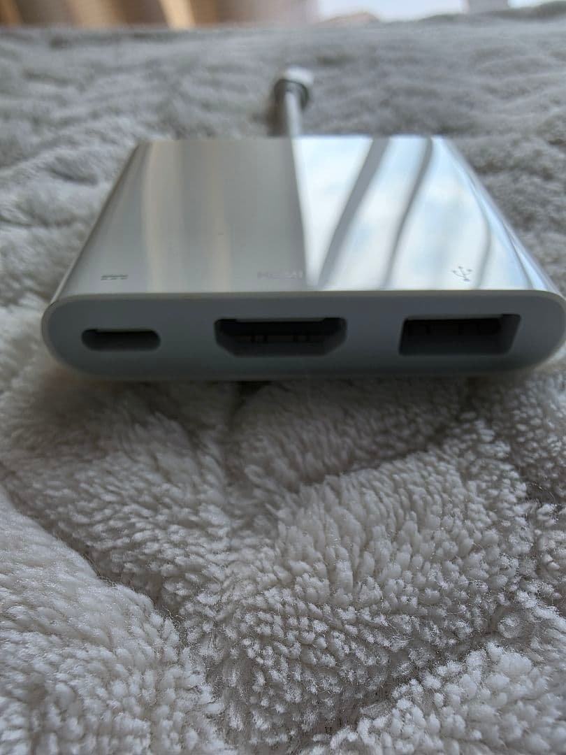Apple純正USB-CマルチポートデジタルAVアダプタ