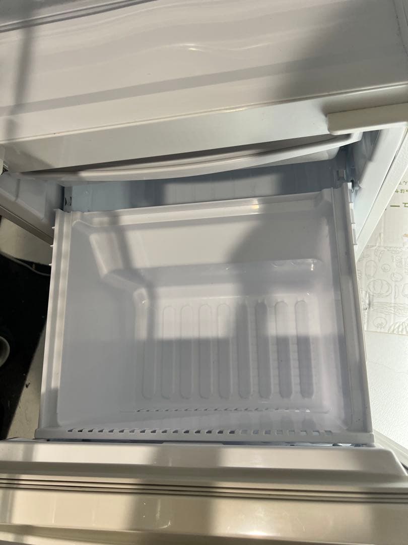 2019年製SHARP 冷蔵庫 SJ-D14F-W 100L ホワイト