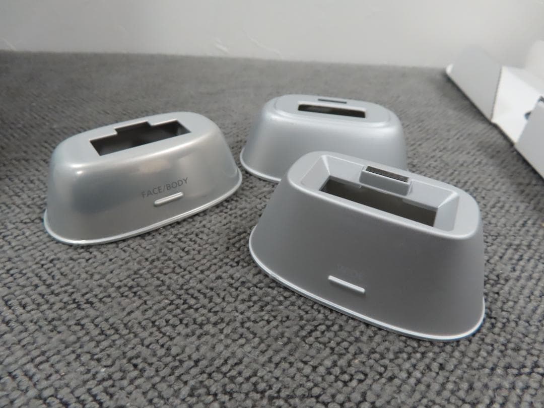 ほぼ新品　パナソニック 光美容器 光エステ スムースエピ ES-WG0A-H